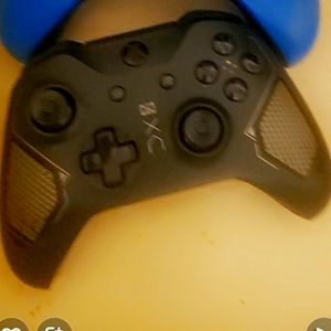 Xbox One controller